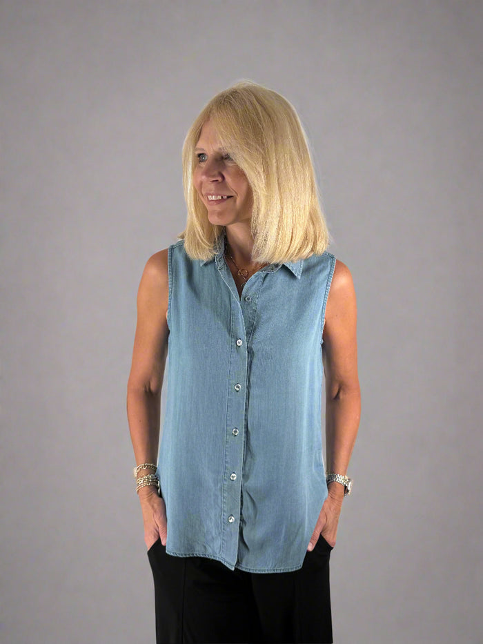Lulu B Sleeveless Button Up Top