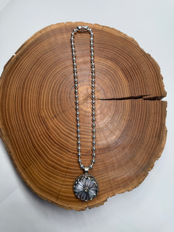 Belle Via One-Of-A-Kind Abalone Medium Flower Necklace
