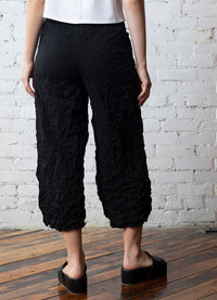 Olivia Crimped Crepe Easy Crop Pant