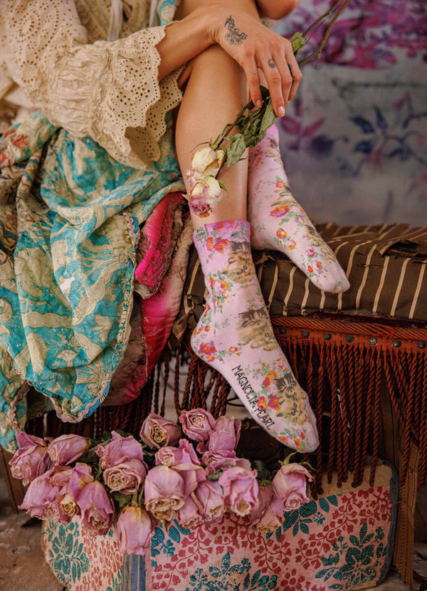 Magnolia Pearl Shadow and Boo MP Socks