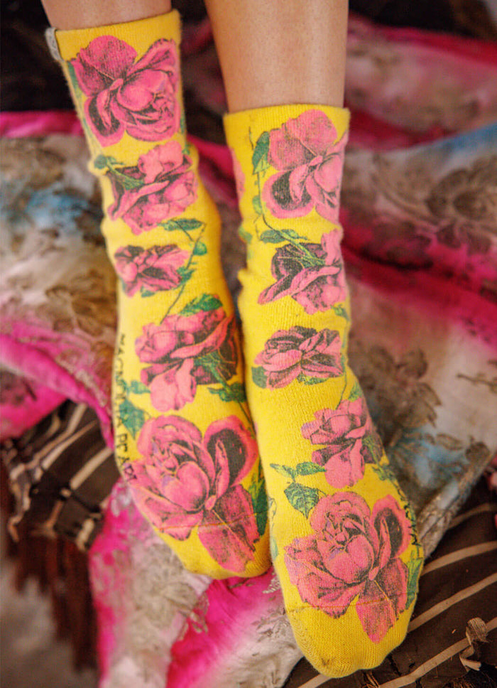 Magnolia Pearl Floral MP Socks