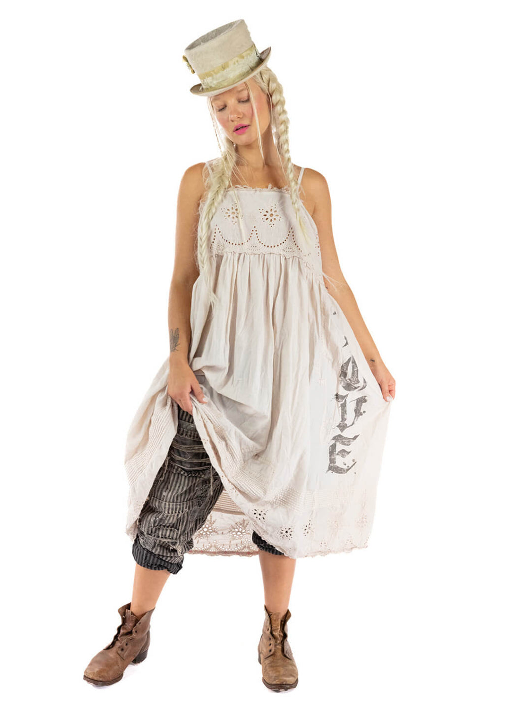 Magnolia Pearl Eyelet Lala Slip
