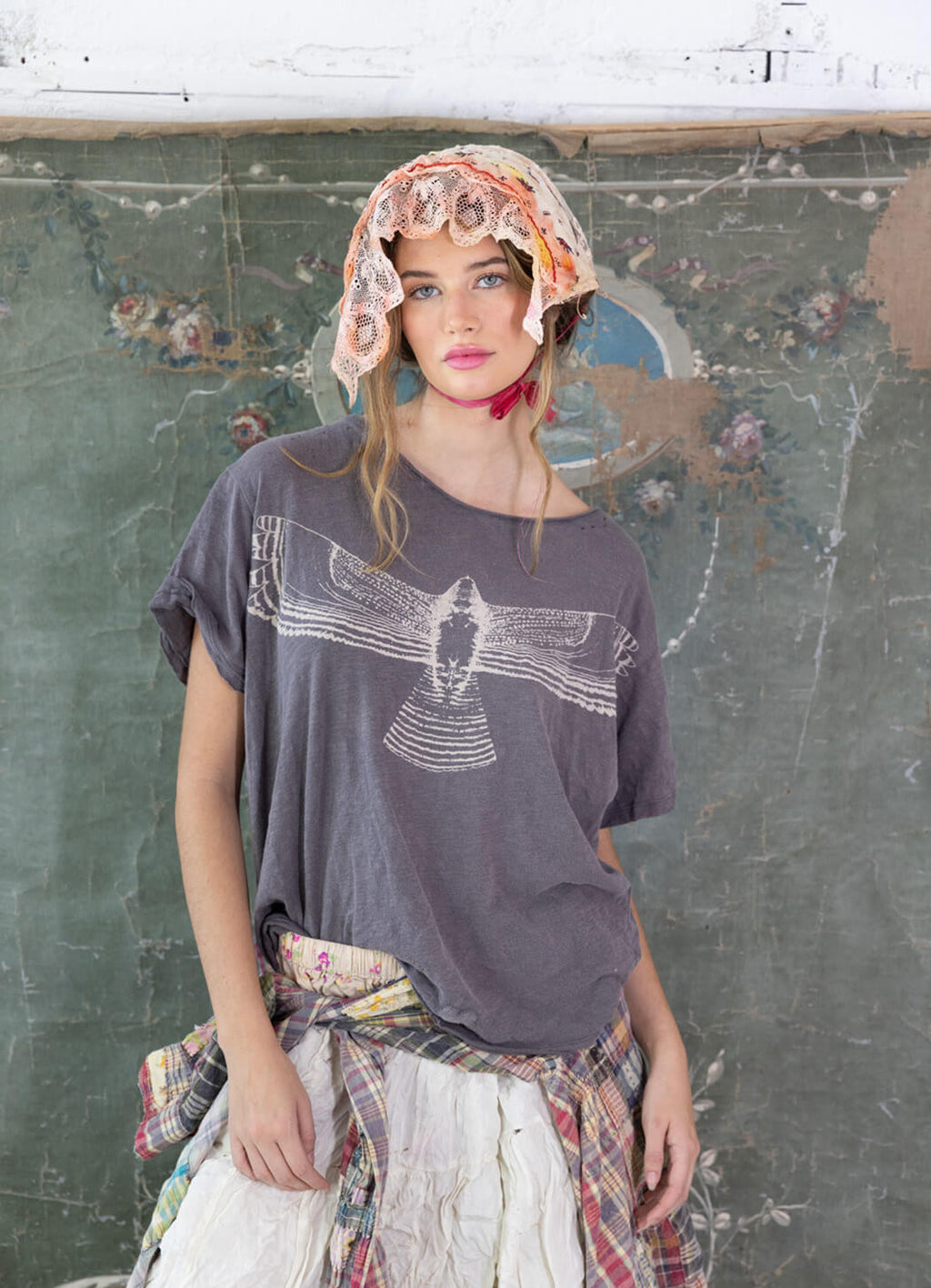 Magnolia Pearl Hawk T