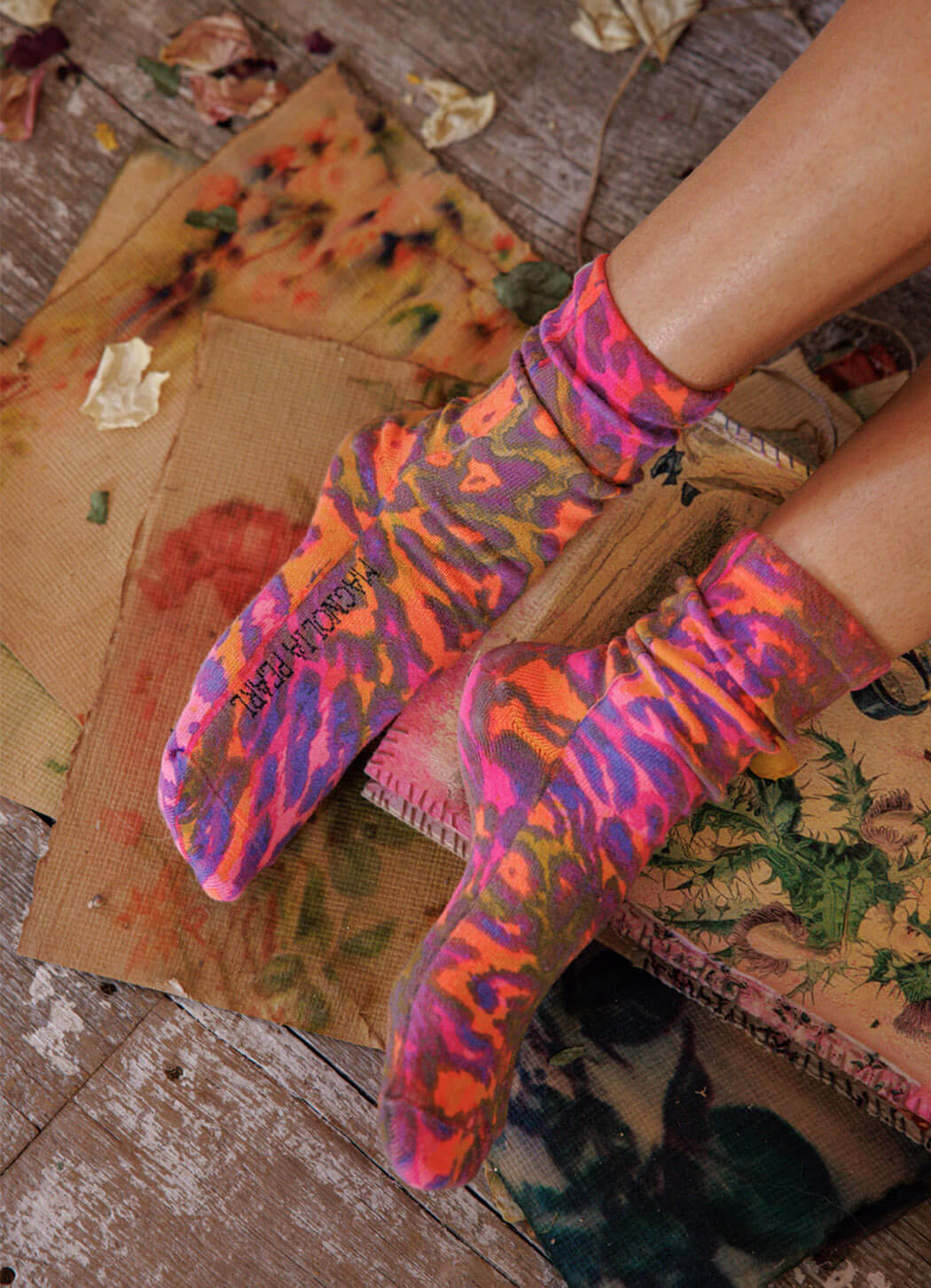 Magnolia Pearl Neon Leopard MP Socks