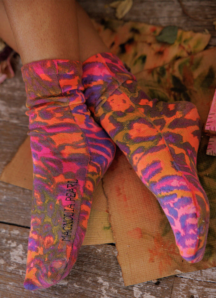 Magnolia Pearl Neon Leopard MP Socks