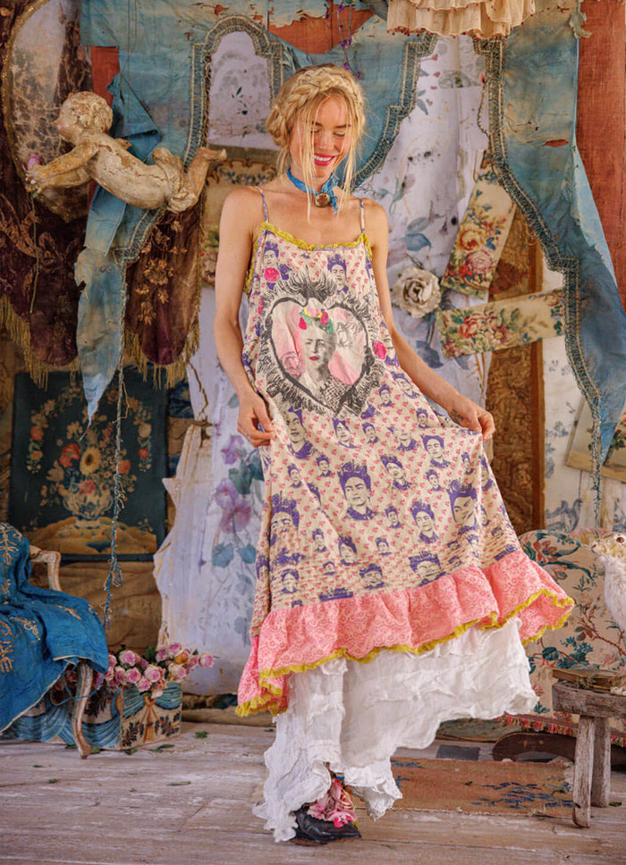 Magnolia Pearl Frida Corazón Llameante Clementine Slip