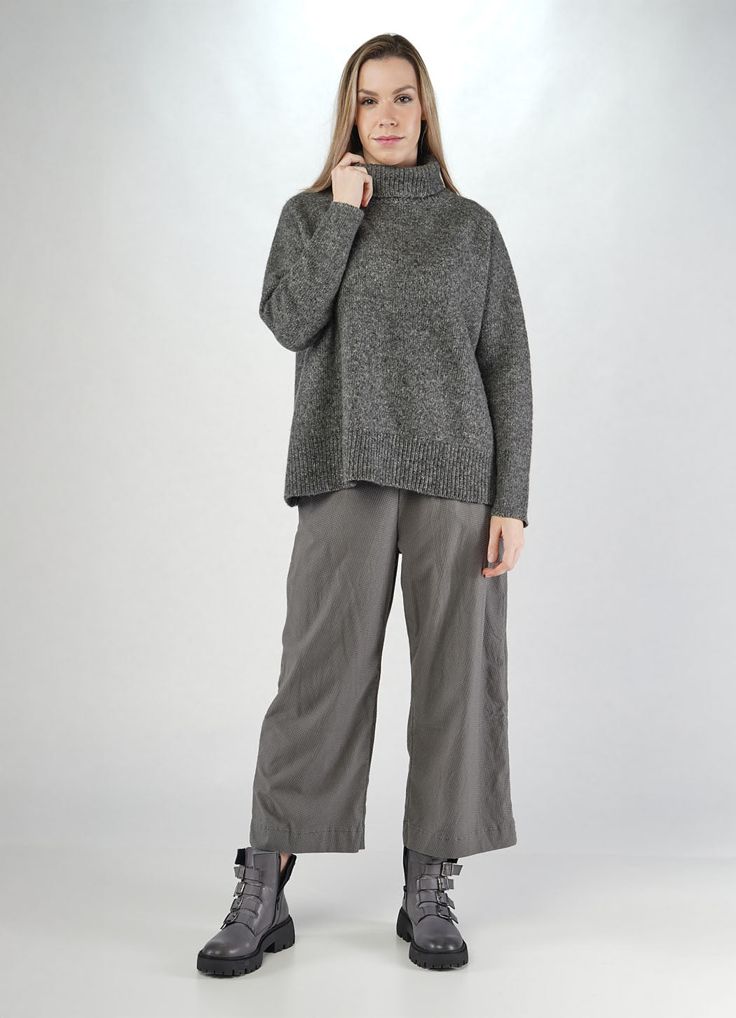 Rundholz Black Label 348 Turtleneck Pullover