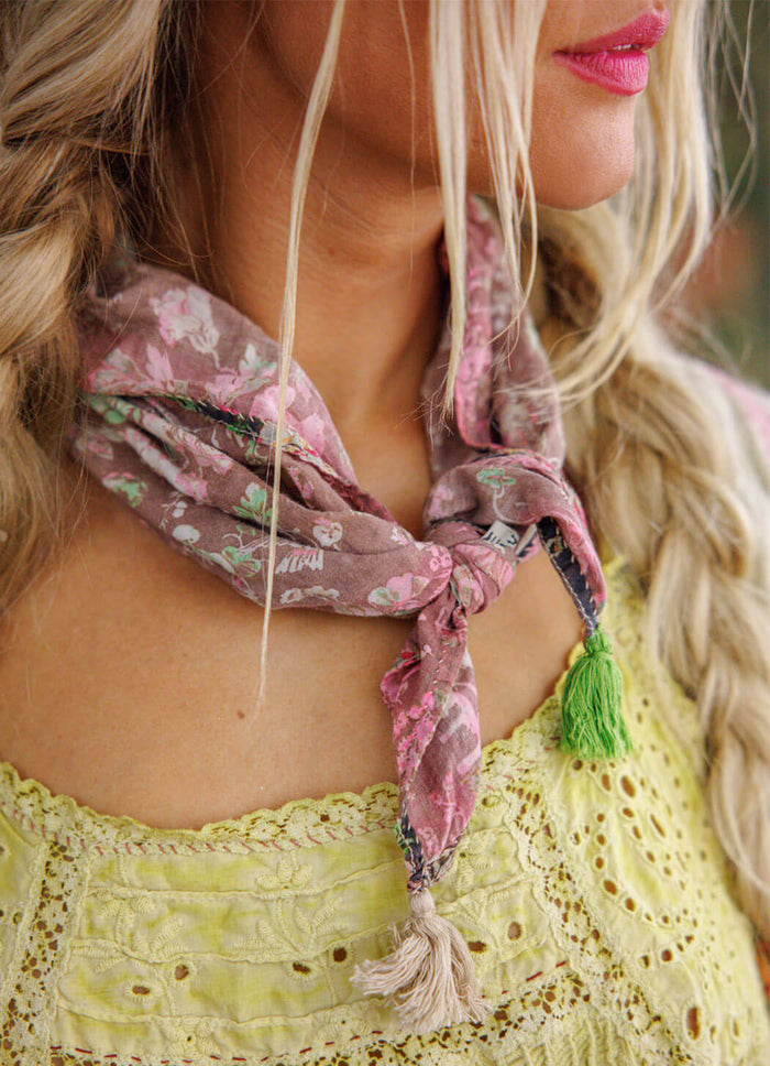 Magnolia Pearl Tassel Handkerchief