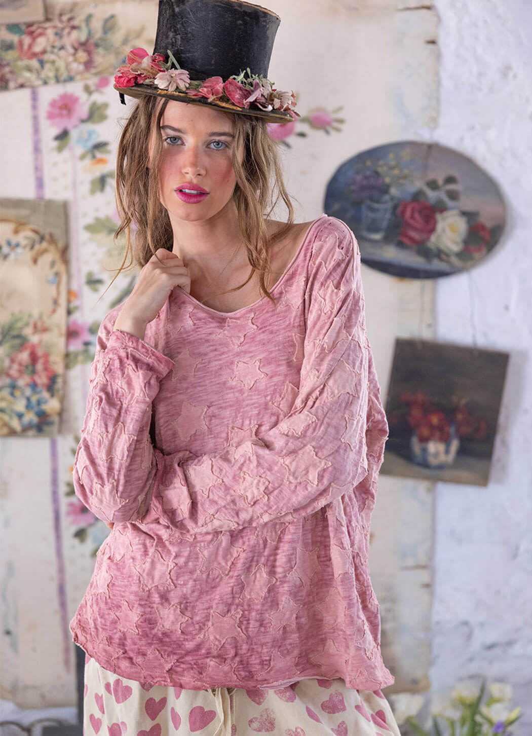 Magnolia Pearl Star Applique Viggo T