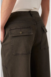 Liverpool High Rise Utility Straight Jeans
