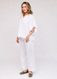 SAGA Button Collar Top