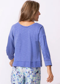 Escape Two-Way Pullover