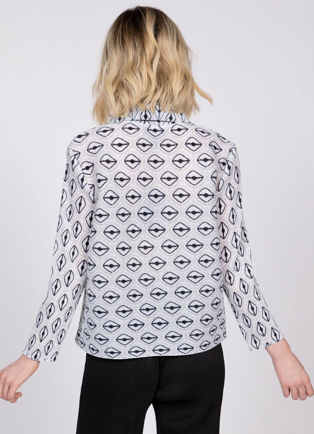 Olivia Parisian Pleats Night Out Jacket