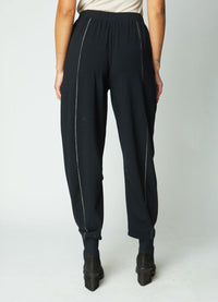 Olivia Essential Layers Barrel Pant
