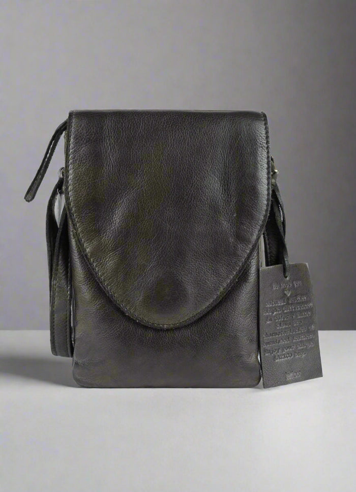 Latico Leathers Pippa Leather Crossbody Bag