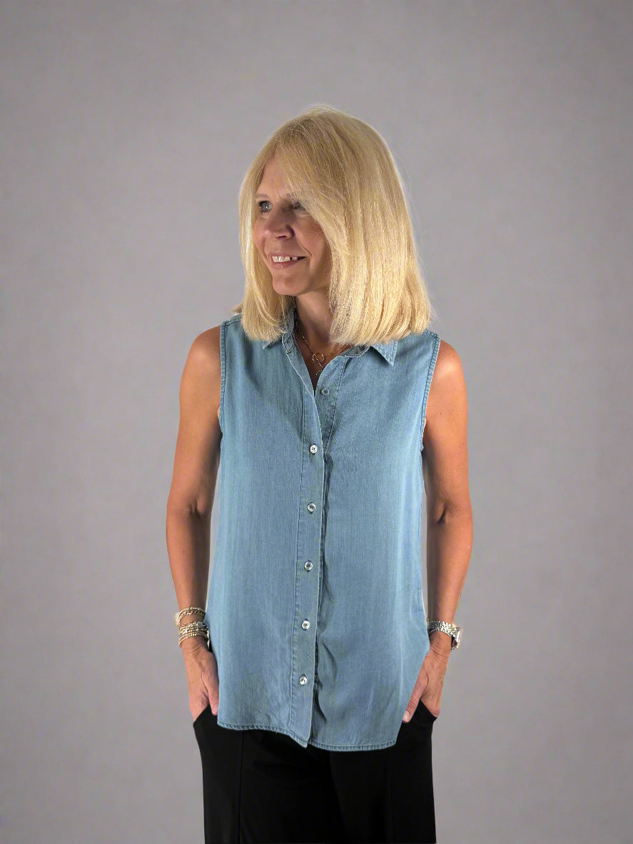 Lulu B Sleeveless Button Up Top