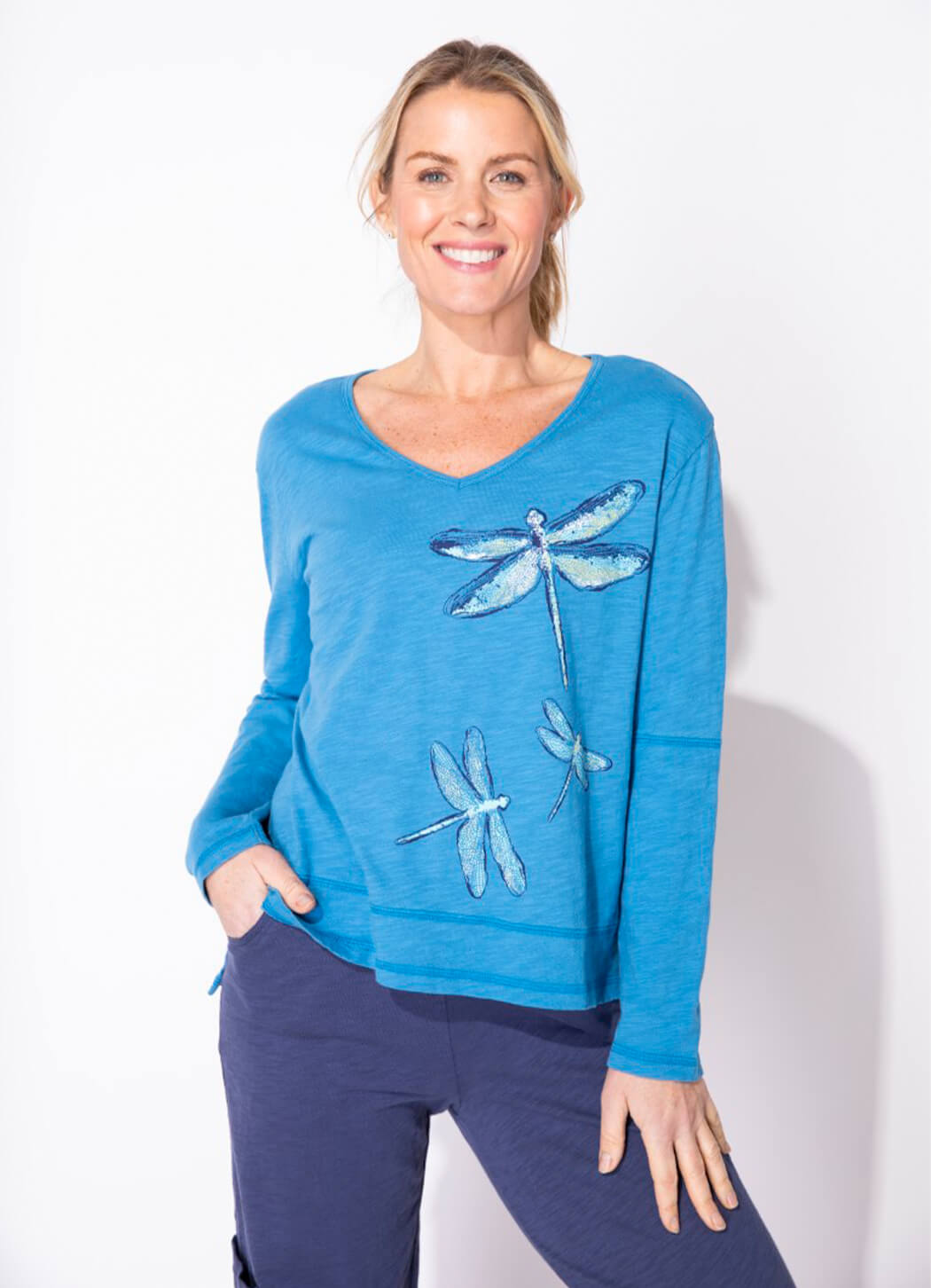 Escape  Stepped Hem Boxy V-Neck Tee