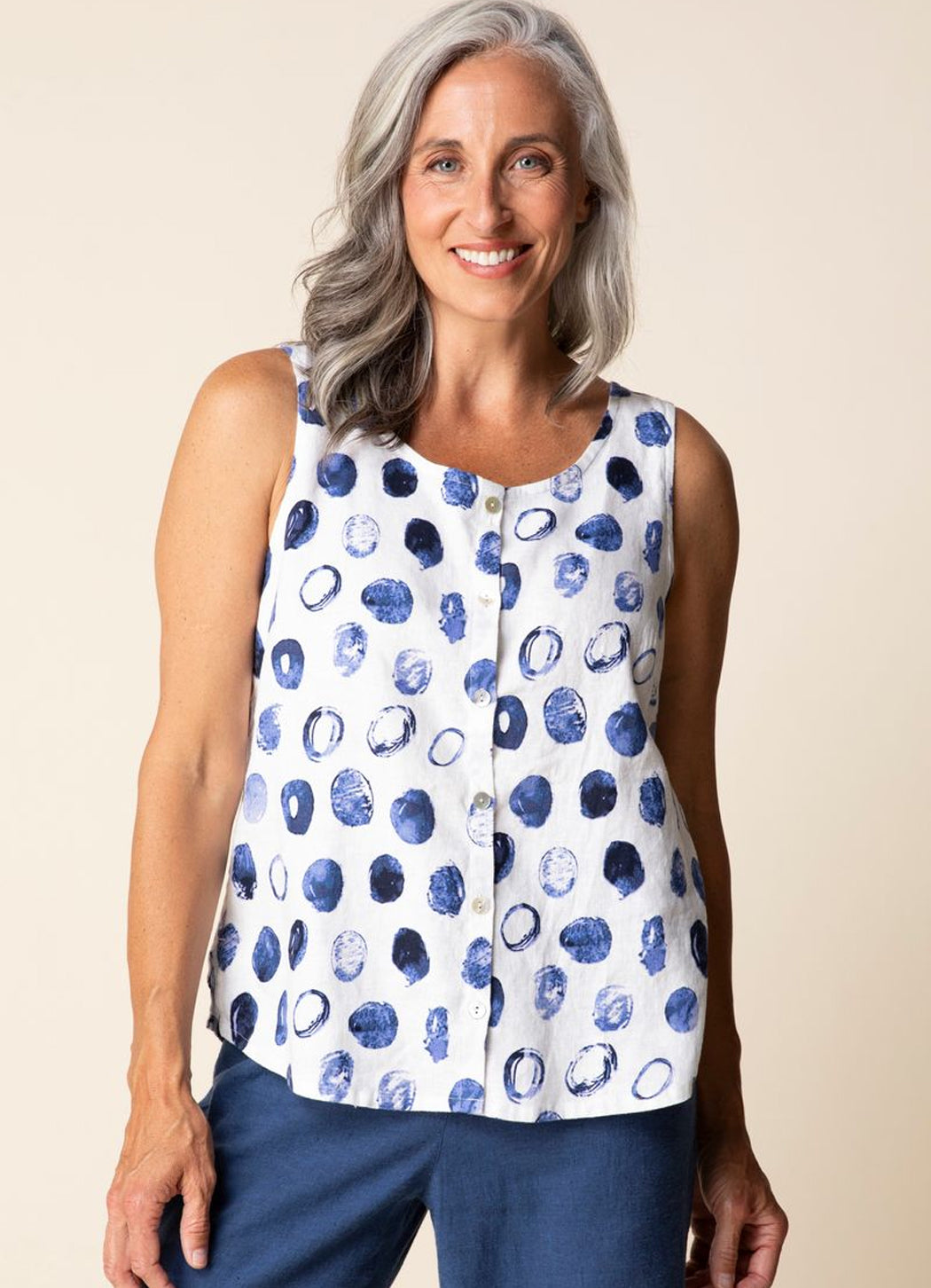 Habitat Linen Dot Pleat-Back Button Tank