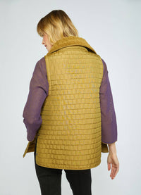 Olivia Sherpa Quilt Cozy Cabin Vest