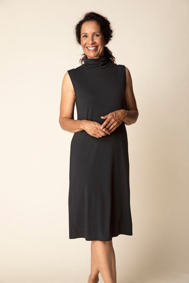 Habitat Core Travel Chelsea Dress