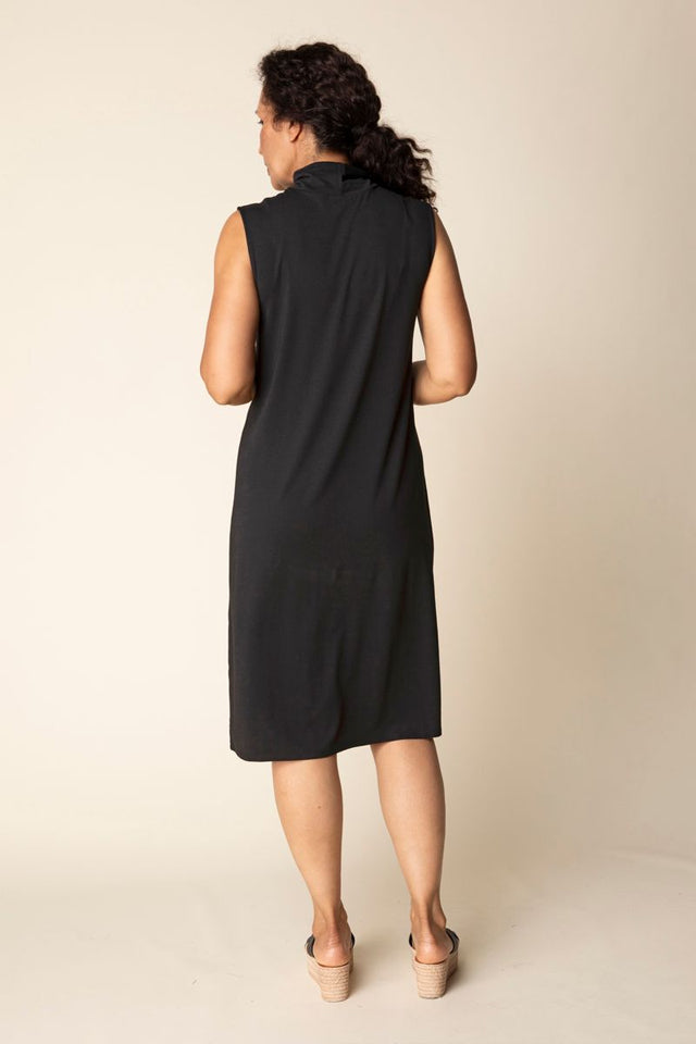 Habitat Core Travel Chelsea Dress