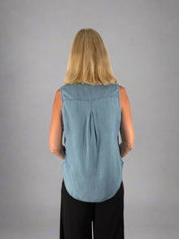 Lulu B Sleeveless Button Up Top