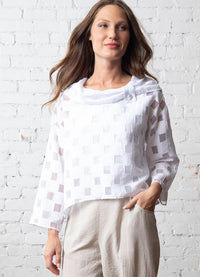Olivia Outside the Box Topper