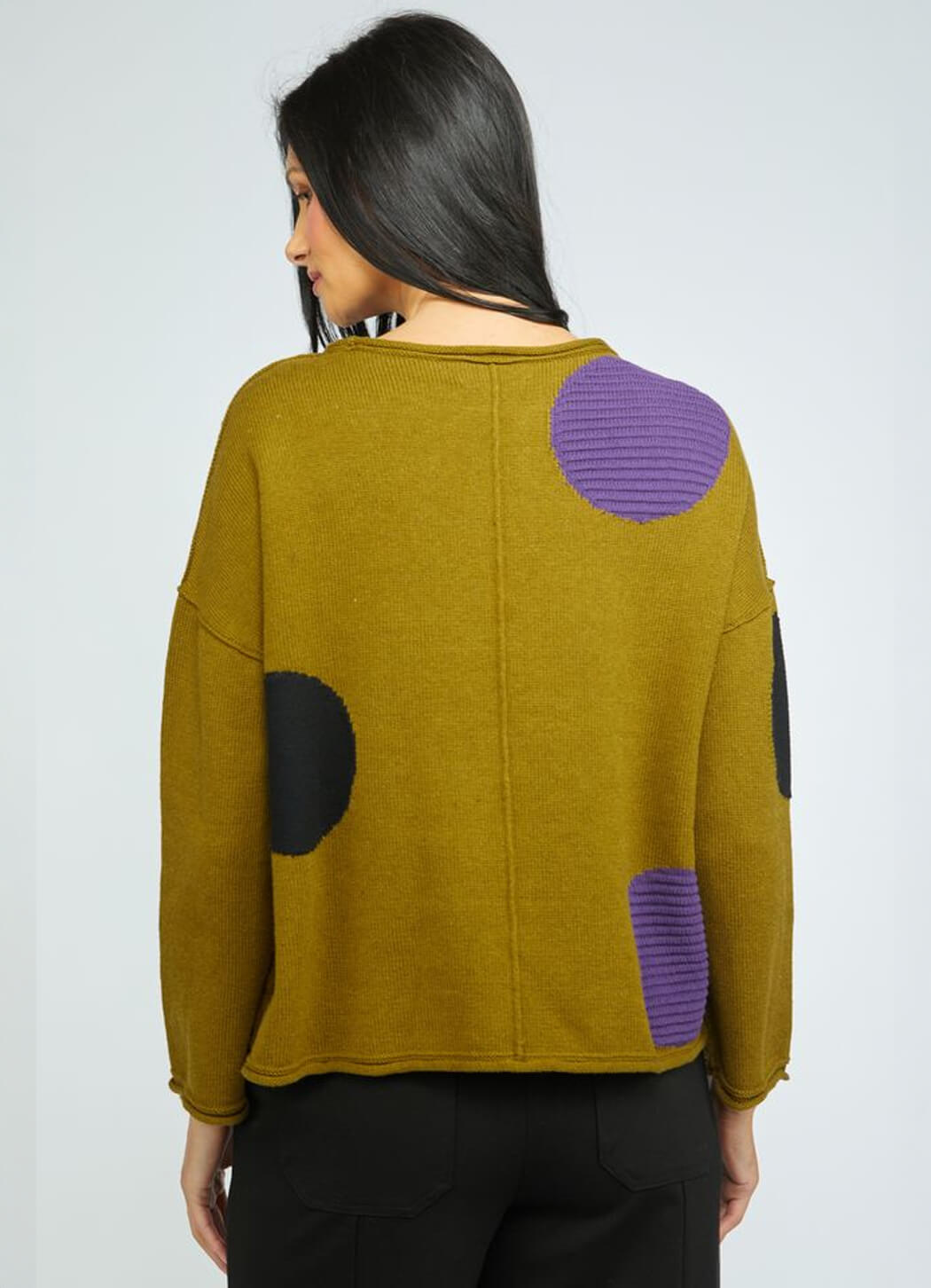 Olivia Statement Circle Pullover