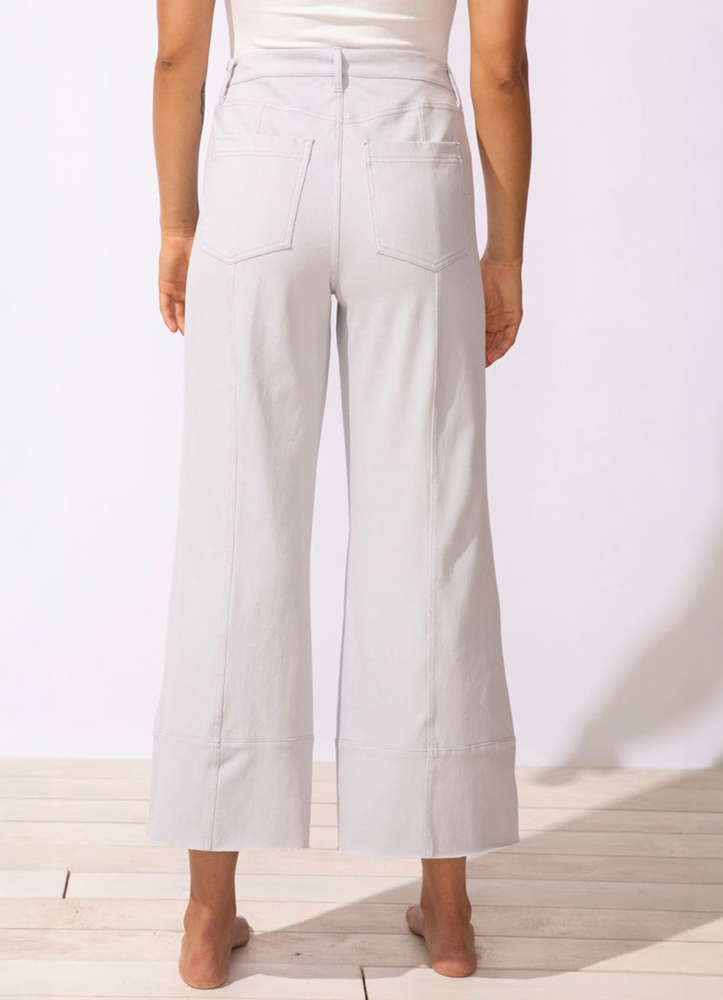 Escape Knit Denim Flood Jean