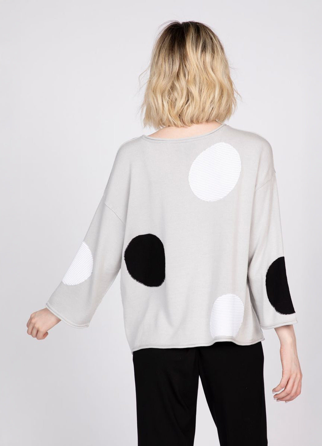 Olivia Full Circle Dot Pullover