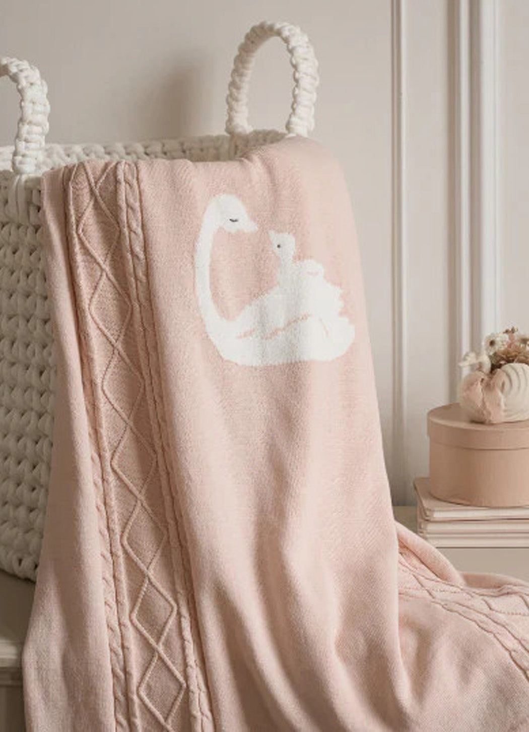 Elegant Baby Swan Intarsia Blanket