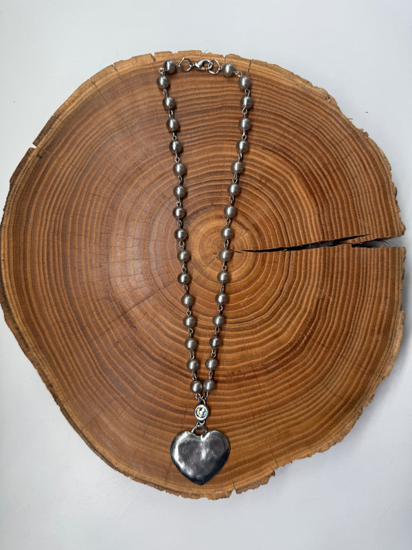 Belle Via Jewelry Organic Heart Necklace