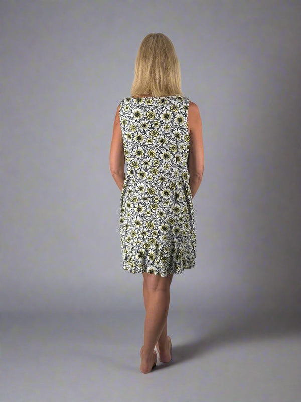 Lulu B Sleeveless Ruffle Dress