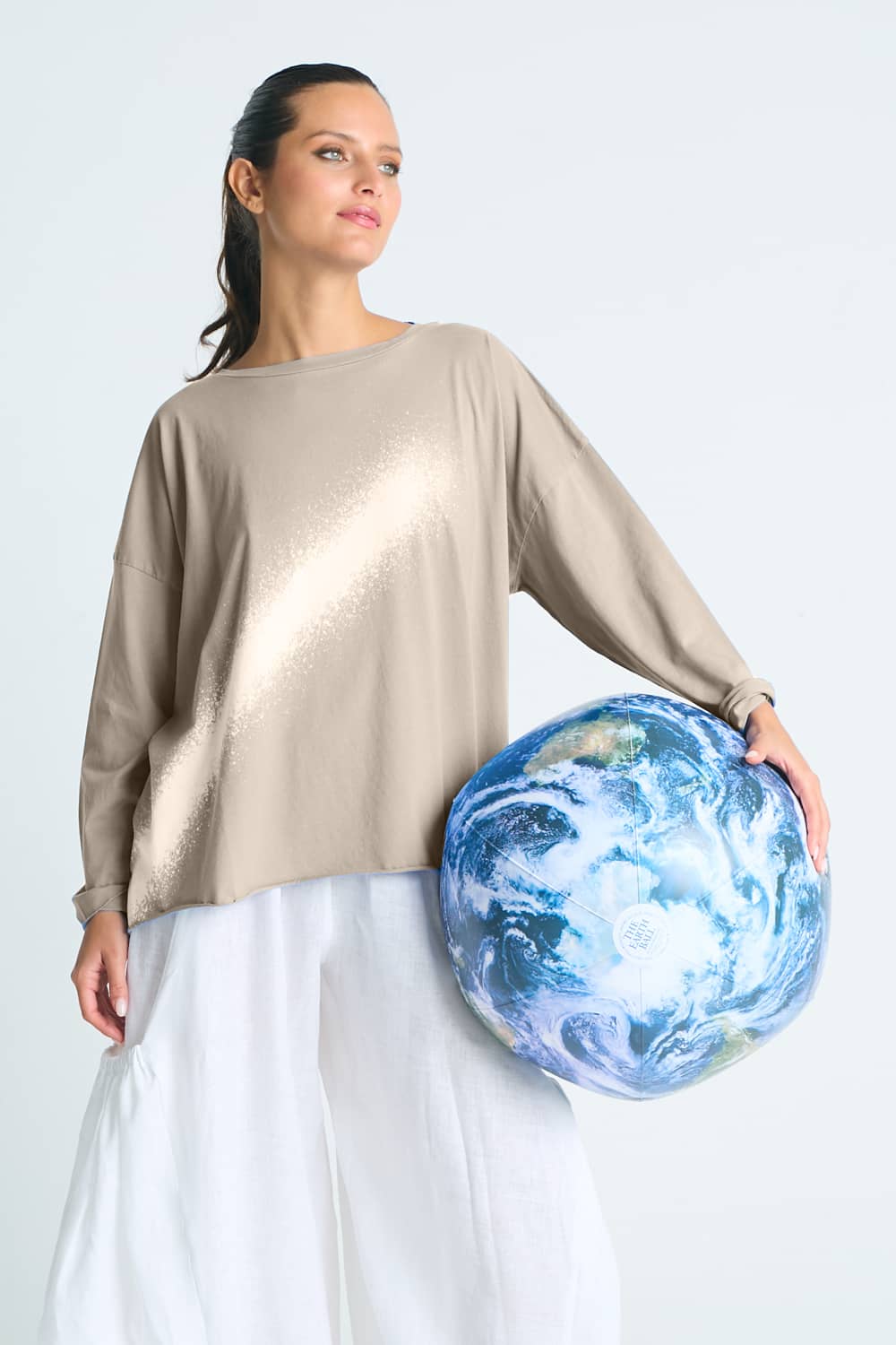 Planet Bleached Boxy T