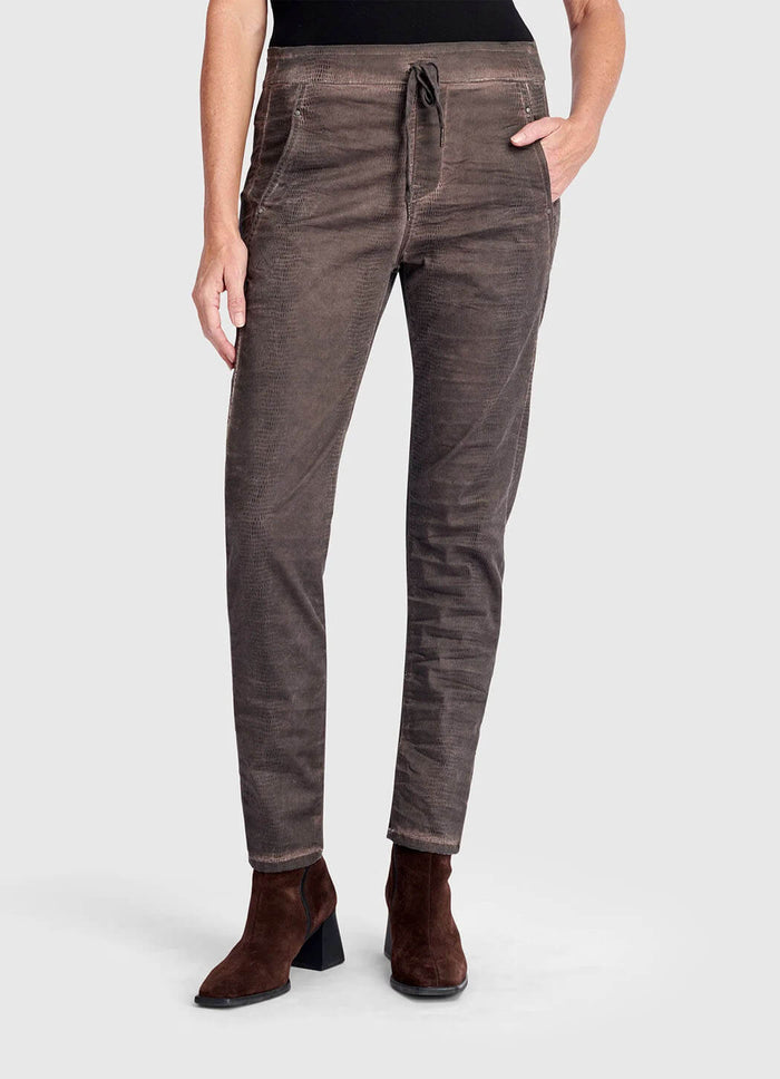 Alembika Washed Iconic Stretch Jeans