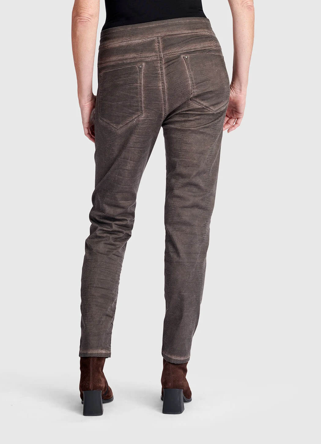 Alembika Washed Iconic Stretch Jeans