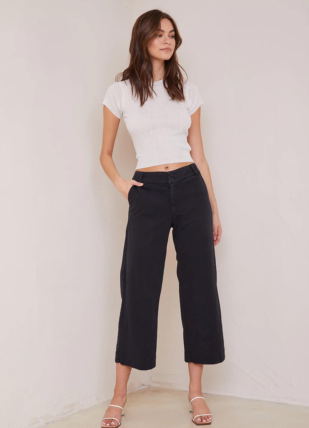 Bella Dahl Saige Wide Leg Crop Bottoms