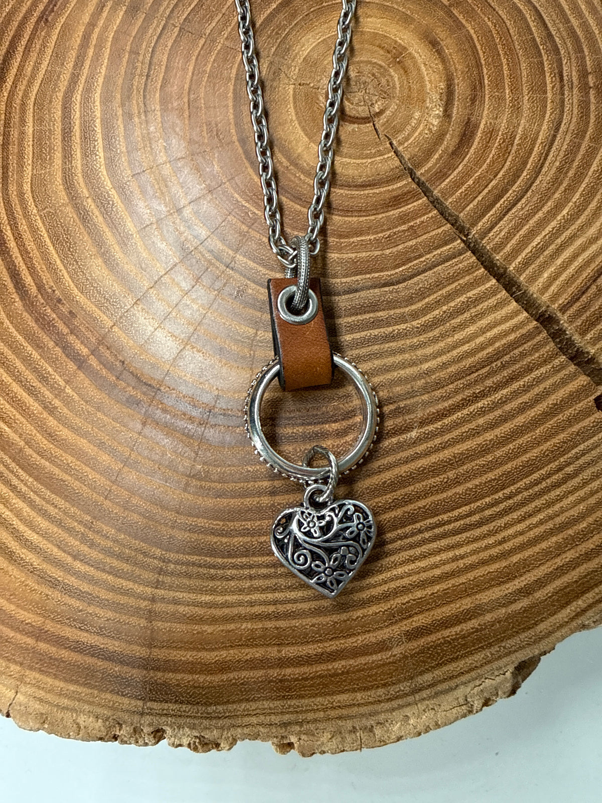 Belle Via Jewelry Leather "Francis" Necklace