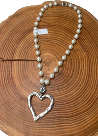 Belle Via Jewelry Open Heart Pearl Necklace