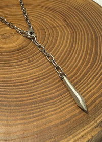 Belle Via Jewelry Hammered Pendulum Lariat