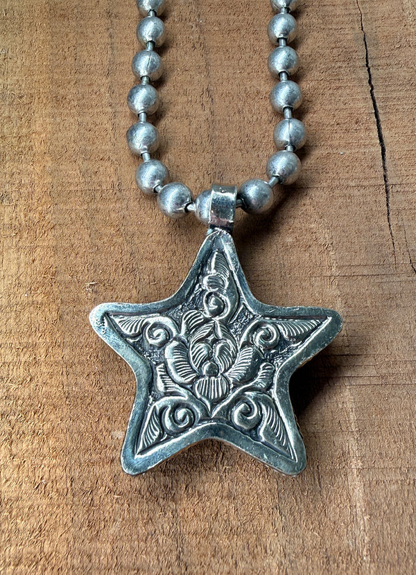 Belle Via Jewelry One-Of-A-Kind Bumblebee Jasper Star Necklace