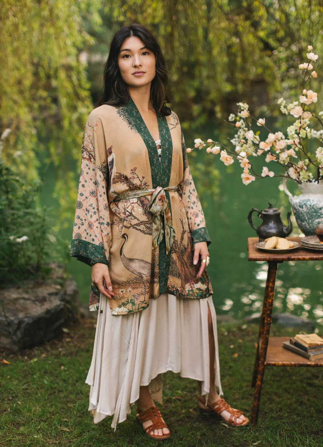 Market of Stars Fable Matinee Mid-Length Duster bamboo Kimono with Deer and Moon