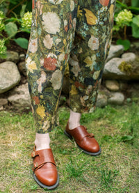 Market of Stars I Dream in Flowers Linen Cropped Artist Pants w/Bees