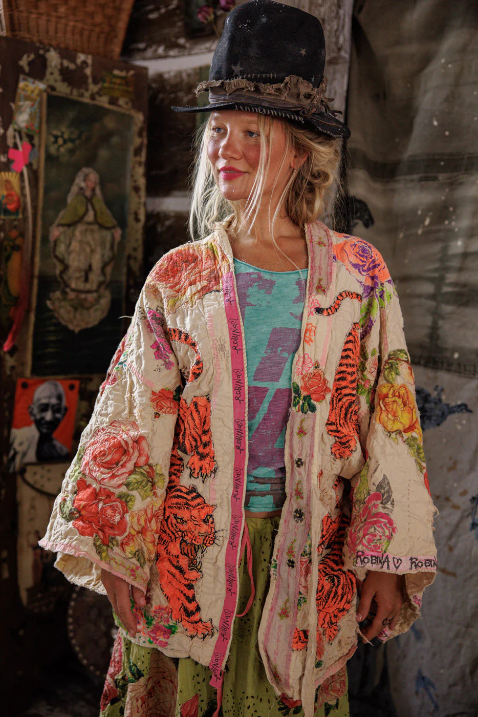 Magnolia Pearl Birch Daigo Kimono