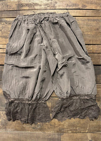 Jaded Gypsy Alluring Romance Bloomers