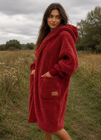 Nordic Beach Long Body Wrap - Red Velvet