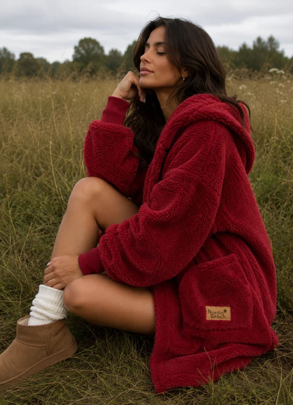 Nordic Beach Long Body Wrap - Red Velvet