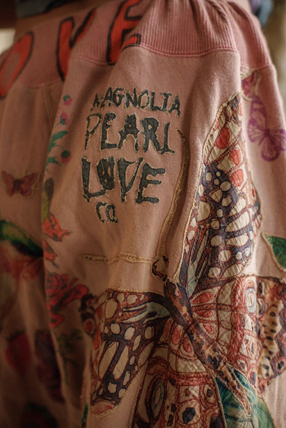 Magnolia Pearl Applique La Jolla Joggers