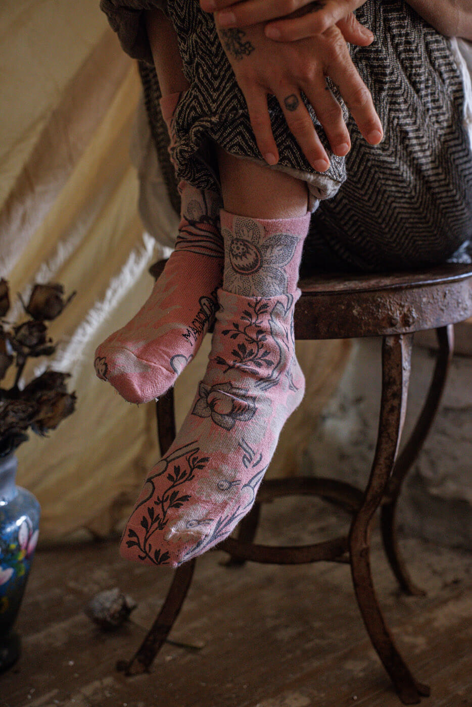 Magnolia Pearl Floral MP Socks