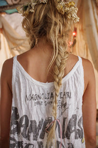 Magnolia Pearl Bannas Por Vida Lana Tank